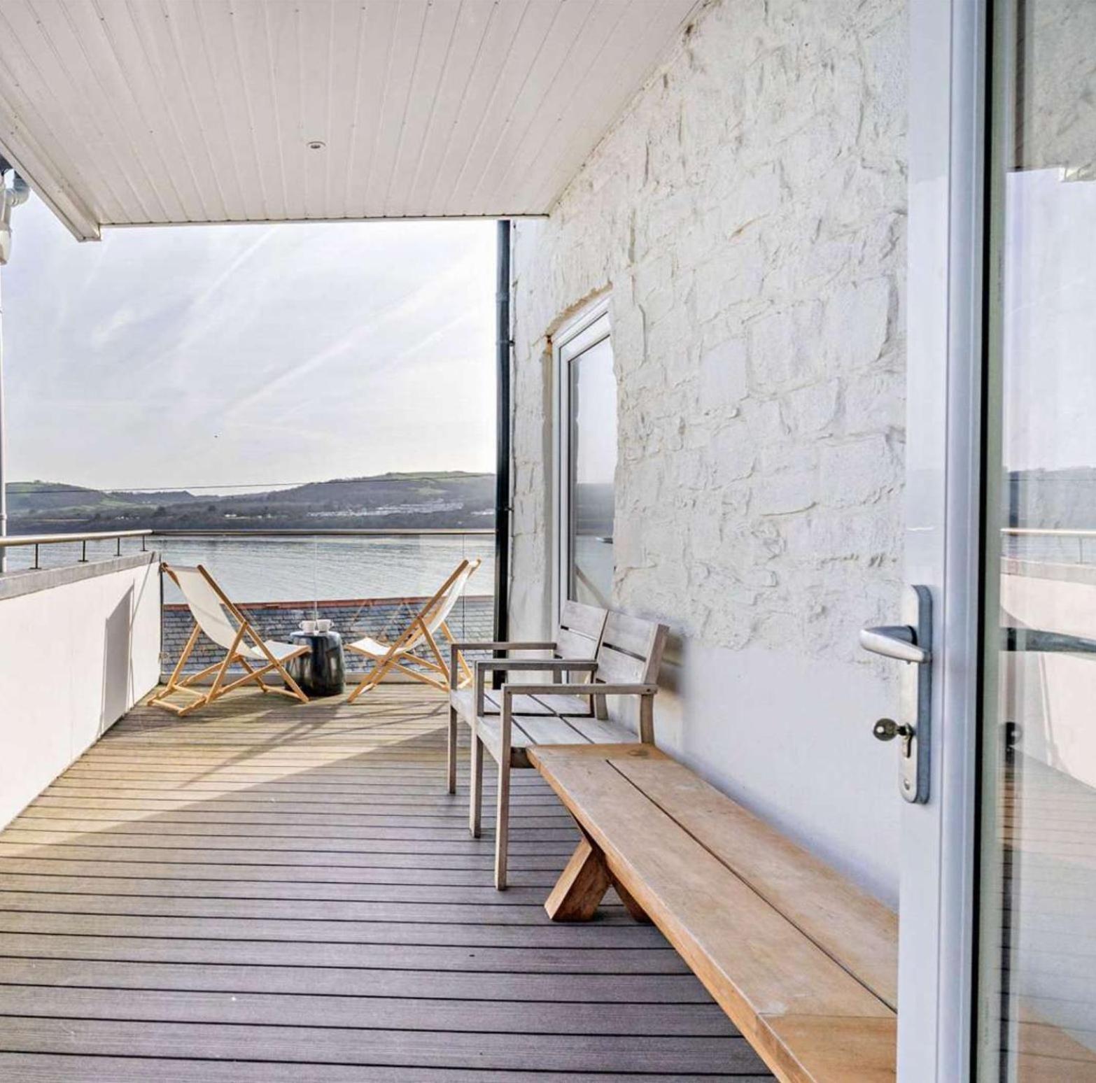 No.1 Sail House Apartment Нюкий Екстериор снимка